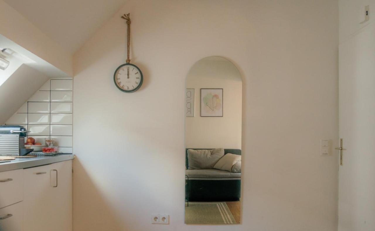Altstadt Apartment Centralissimo Dusseldorf Luaran gambar
