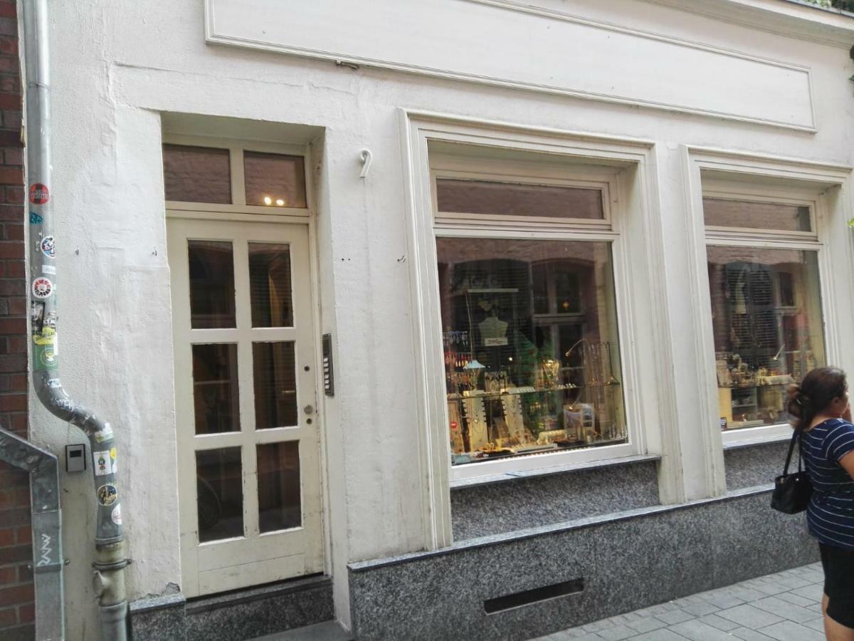 Altstadt Apartment Centralissimo Dusseldorf Luaran gambar